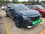 Photo 4 - Peugeot 5008