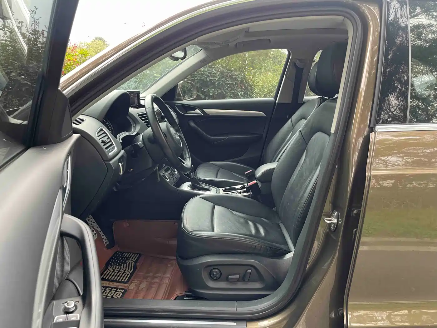 Audi Q3 2015 35 TFSI Comfort фото 7