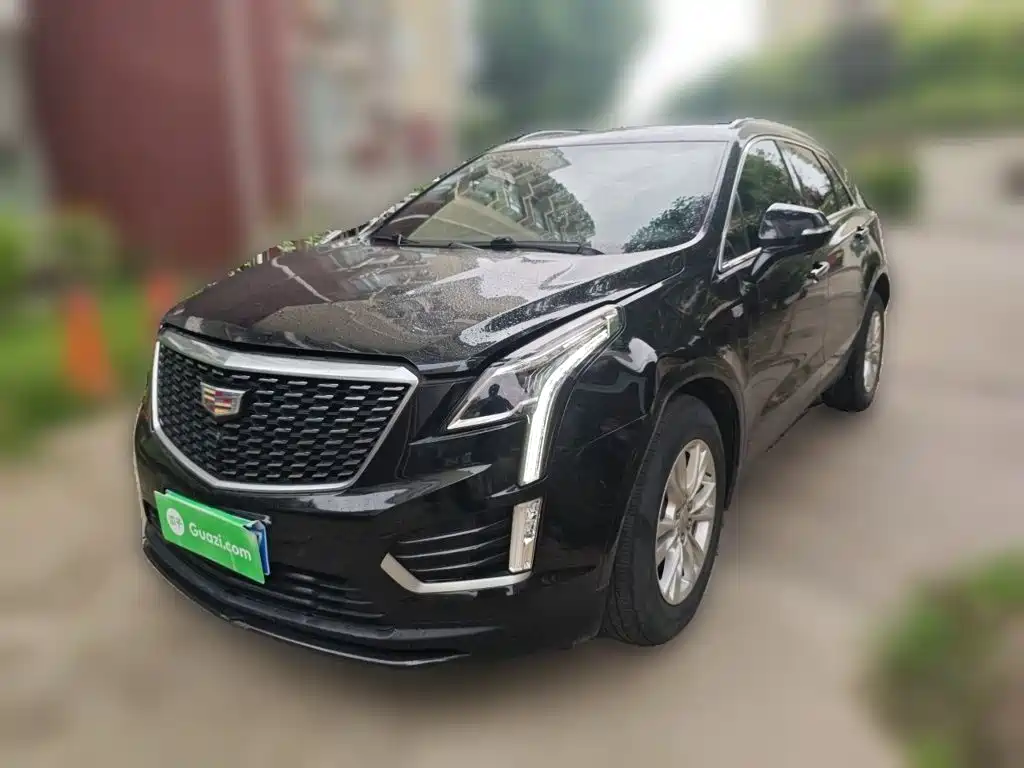 Фото 2 - Cadillac XT5