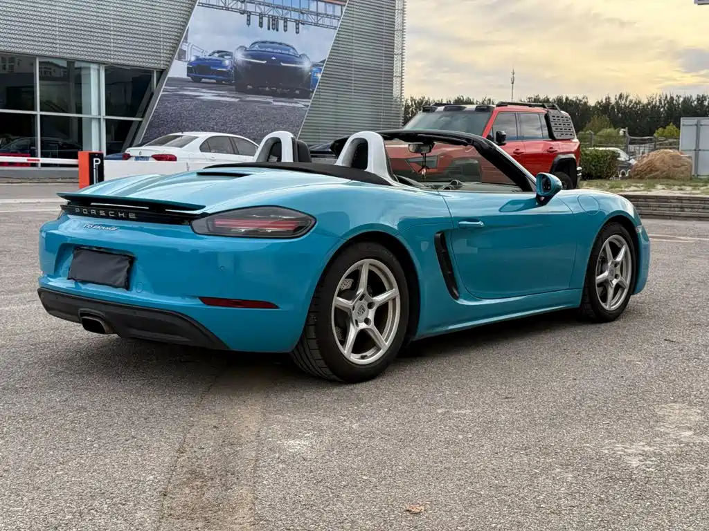 Фото 17 - Porsche 718