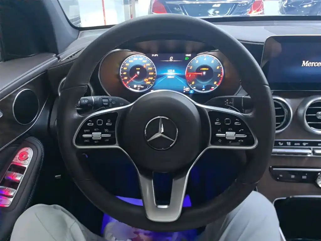 Mercedes-Benz GLC 2020 GLC 300 L 4MATIC Dynamic фото 11