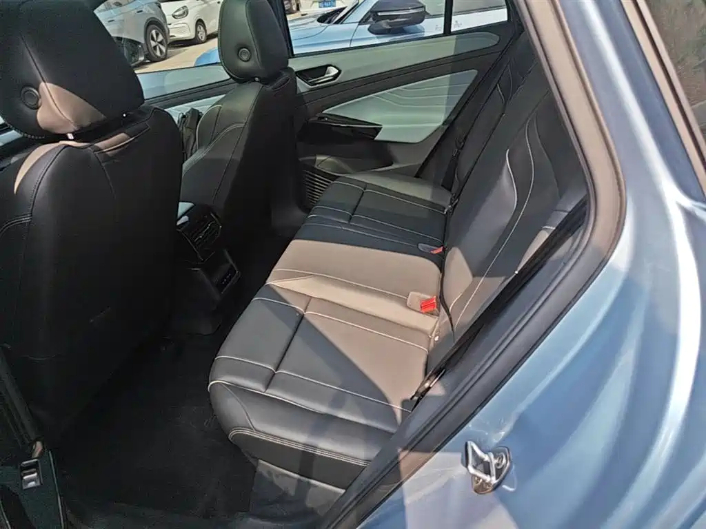 Volkswagen ID.4 X 2025 Smart Pure Intelligent Edition фото 13