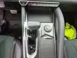 Фото 14 - Geely Monjaro