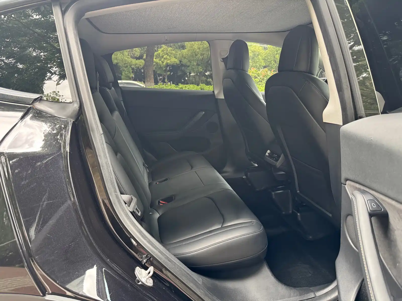 Фото 9 - Tesla Model Y