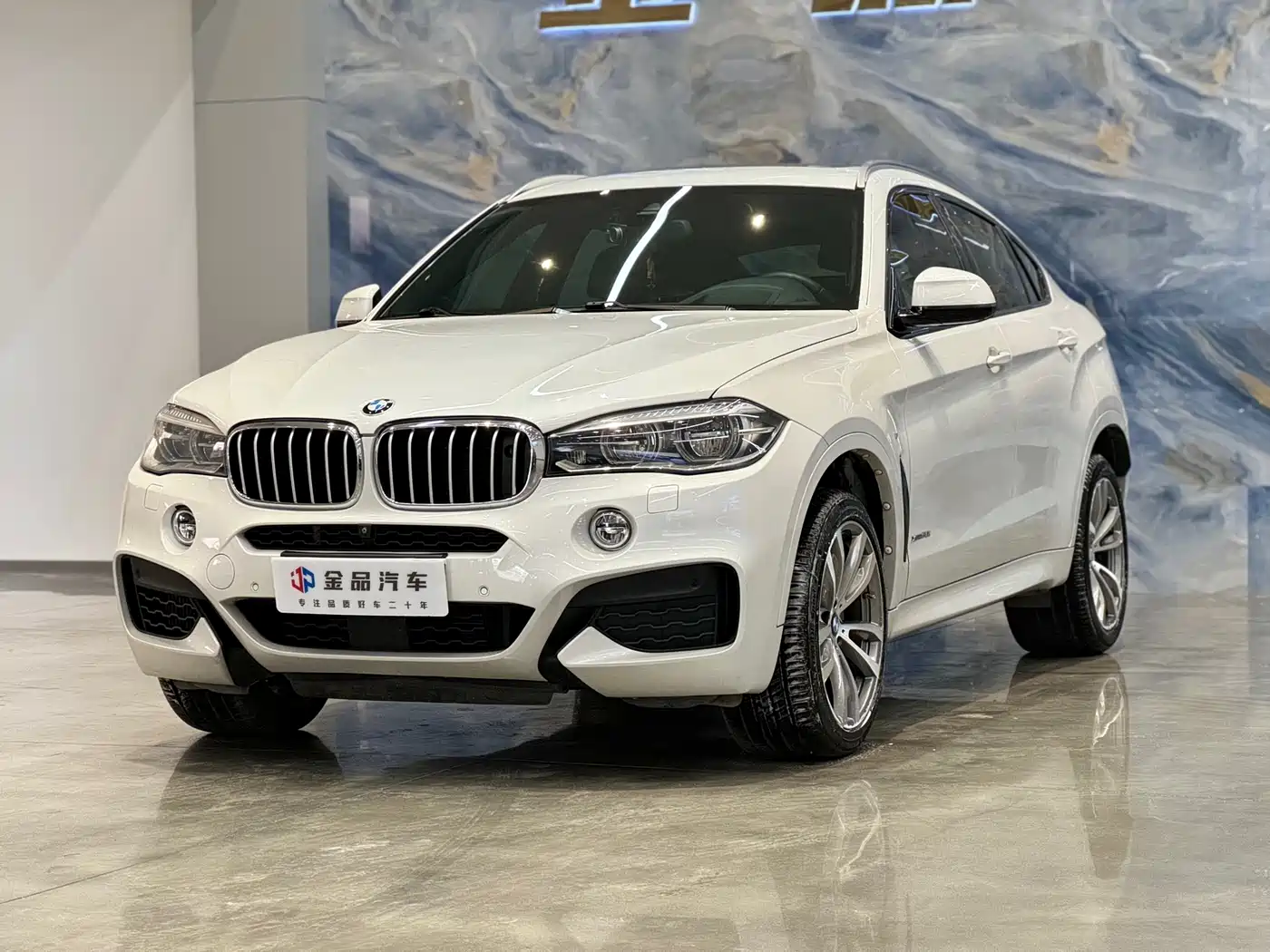 BMW X6 2015 xDrive50i M Sport