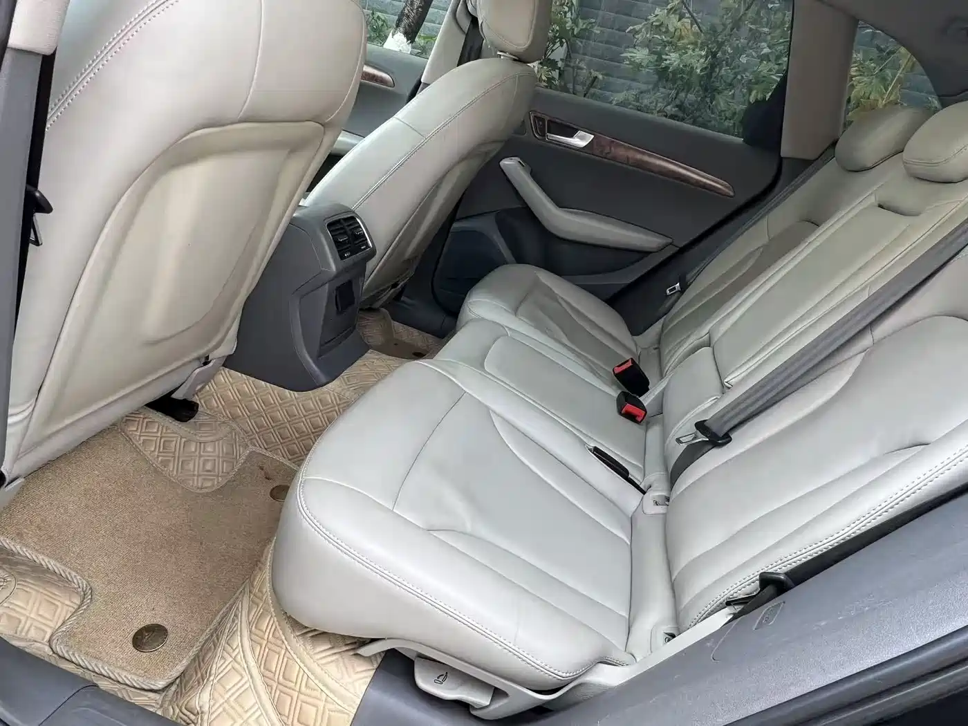Audi Q5 2010 2.0TFSI Progressive фото 7