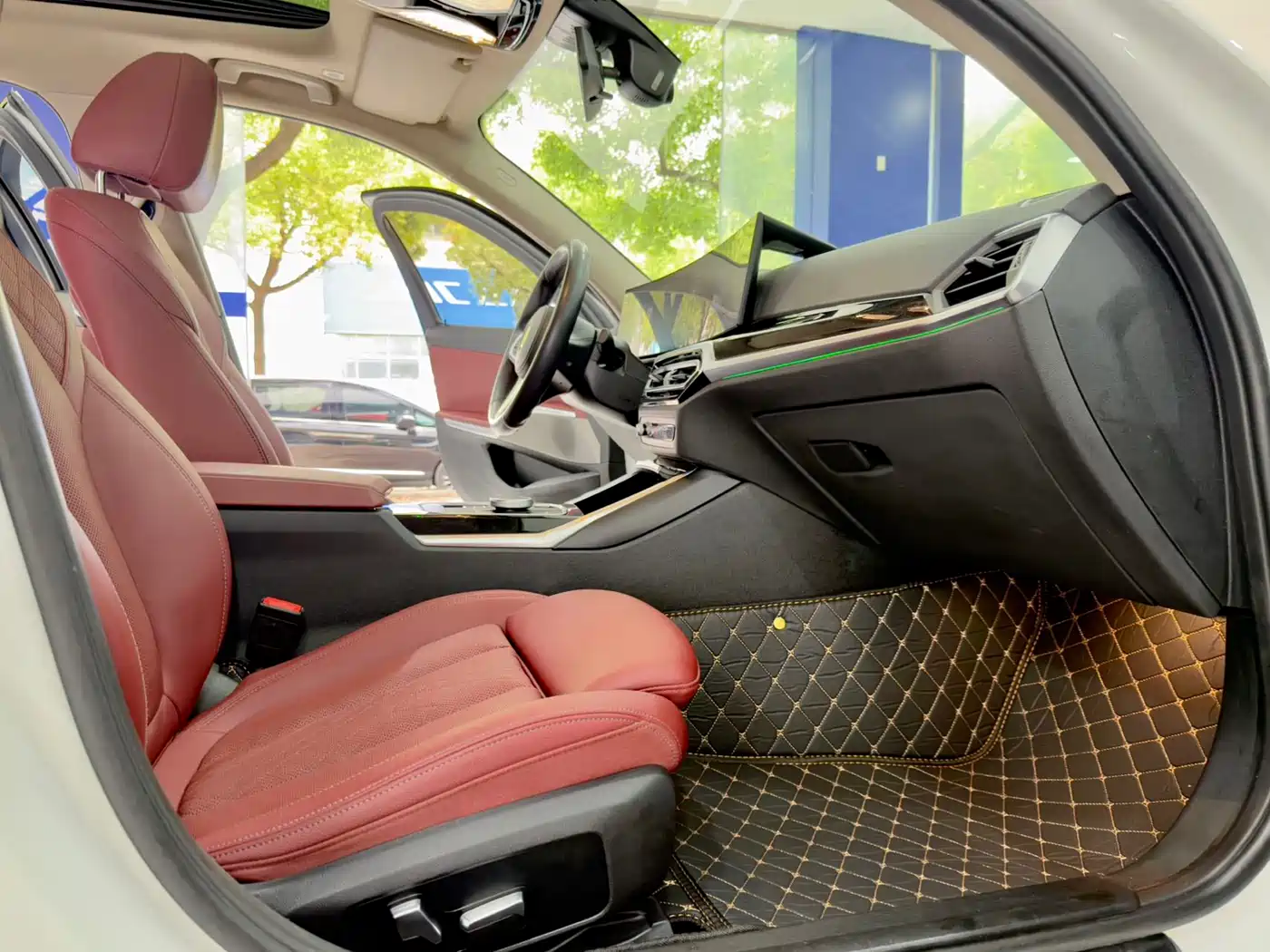 BMW i3 2022 eDrive 35 L фото 13