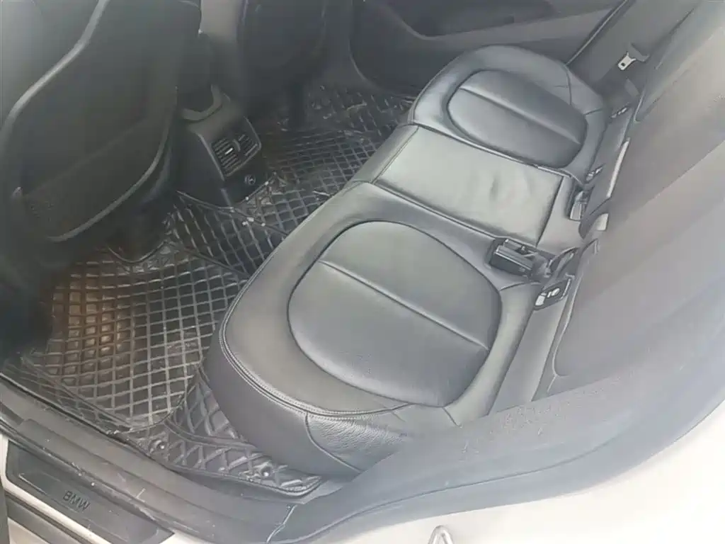 BMW X1 2016 sDrive18Li Luxury Model фото 17