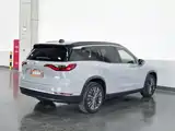 Фото 2 - NIO ES8