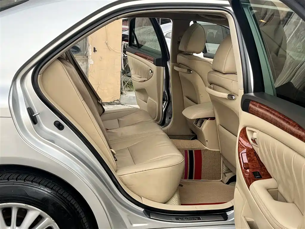 Toyota Crown 2007 3.0L Royal Saloon Fashion Navigation фото 9
