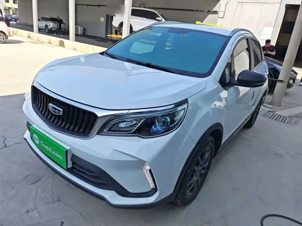 Photo 2 - Geely Vision X3