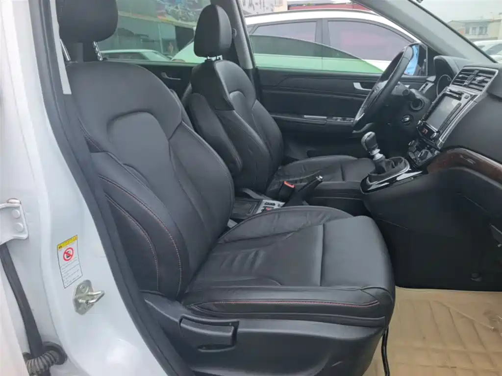 Haval H6 2013 Sport Edition 1.5T Manual 2WD Elite фото 25