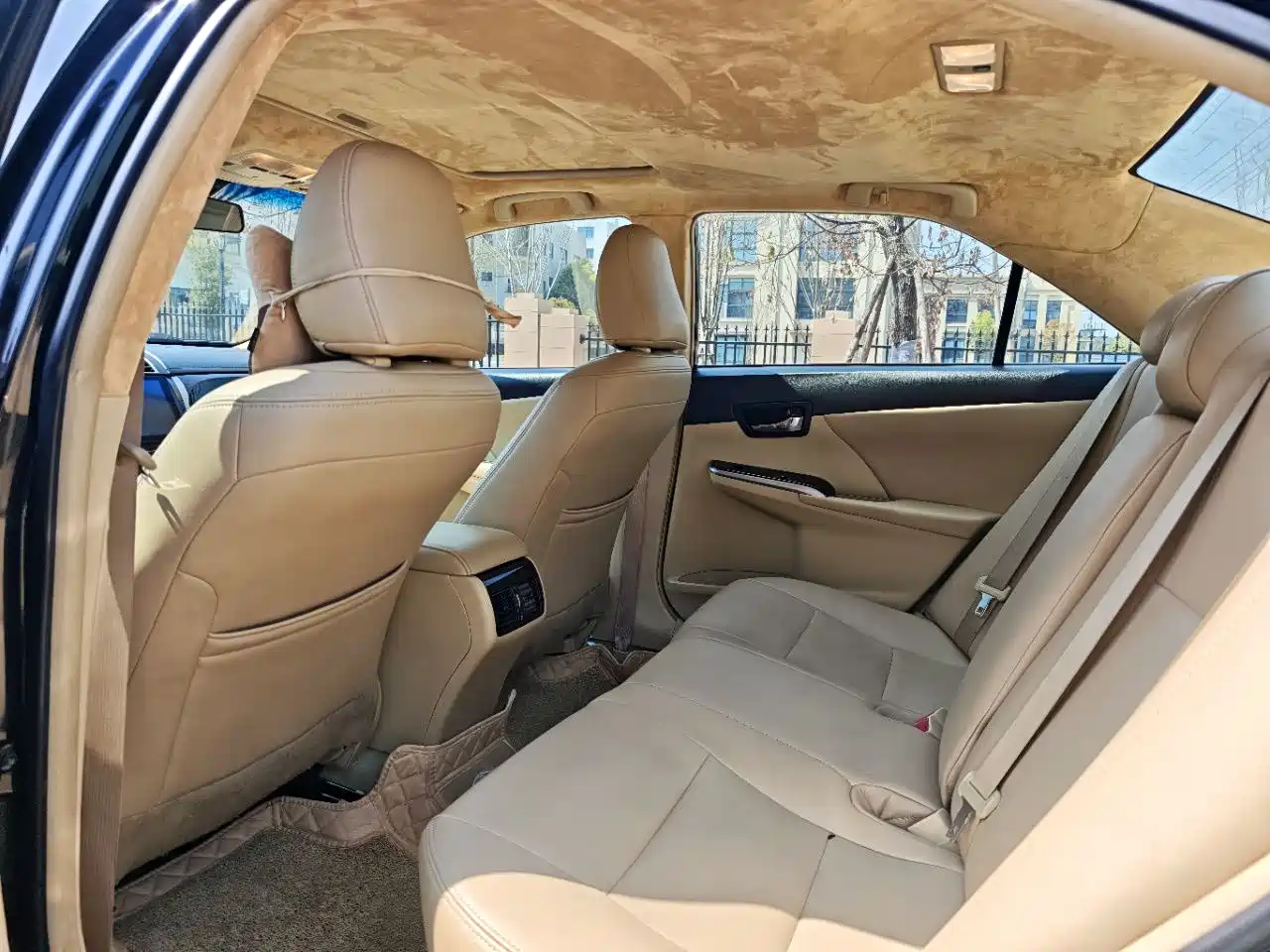 Toyota Camry 2016 2.0E 10th Anniversary Elite Edition фото 6