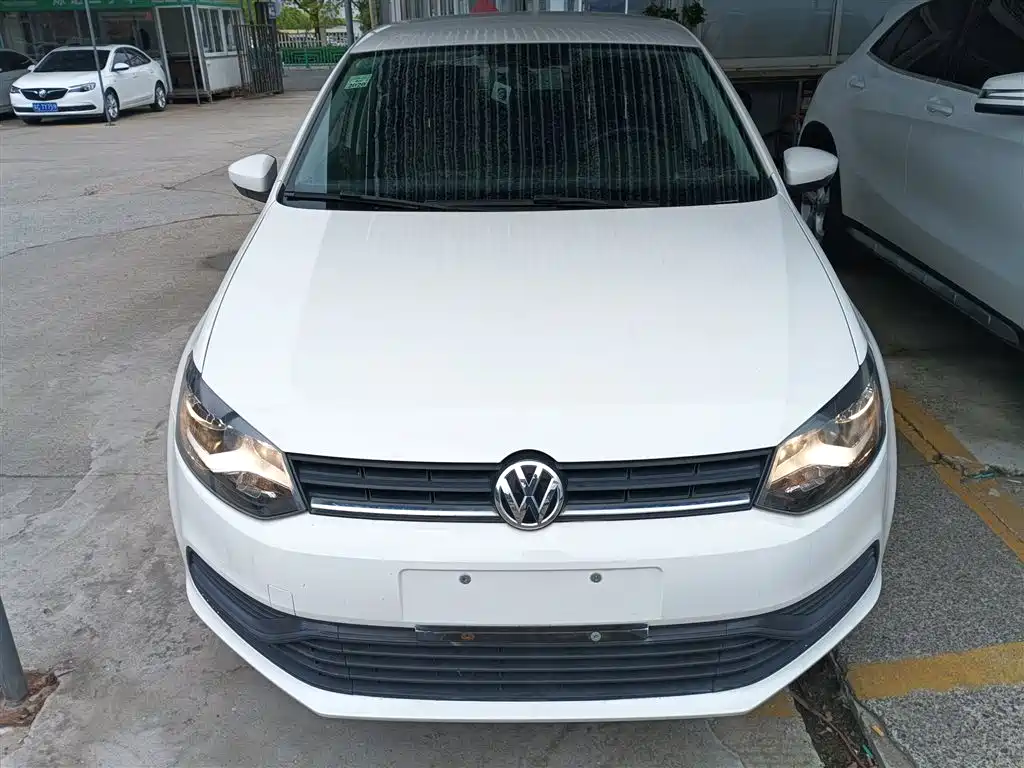 Volkswagen Polo 2018 1.5L Auto Safe Drive фото 3