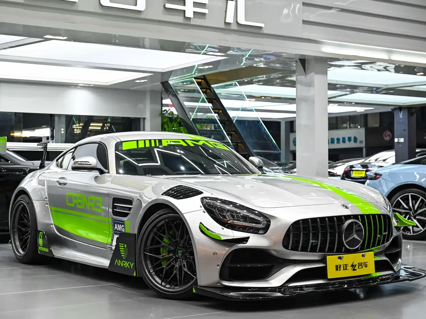 MERCEDES-BENZ AMG GT