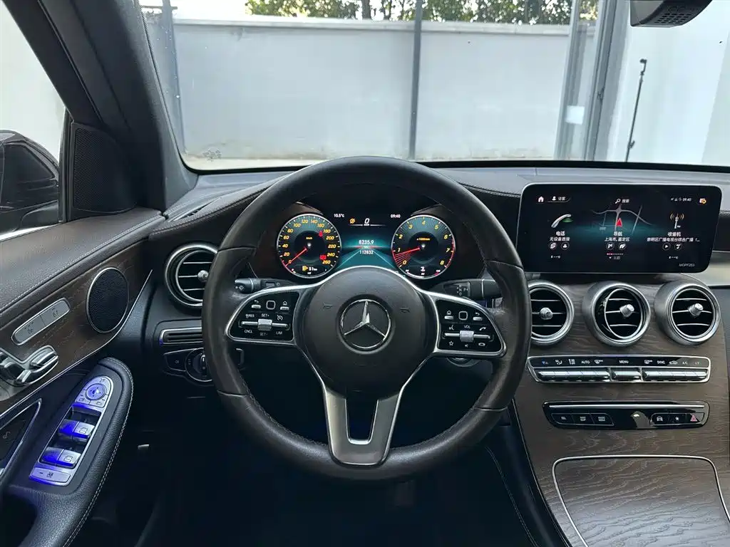 Mercedes-Benz GLC 2020 GLC 300 L 4MATIC Dynamic фото 18