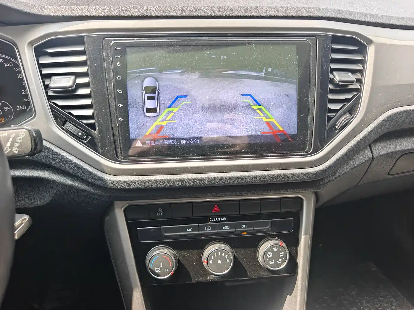Volkswagen T-ROC 2018 230TSI DSG 2WD Progressive China V фото 15