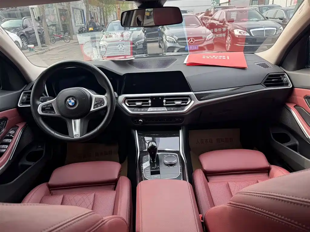 BMW 3-SERIES
