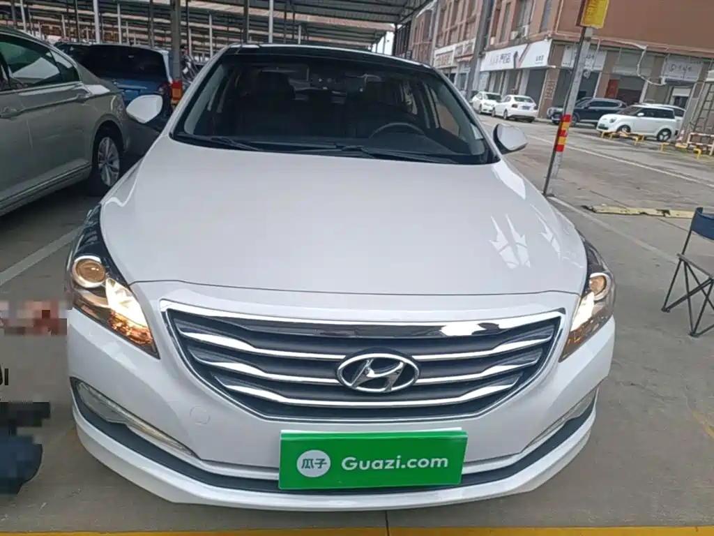 Hyundai Mistra 2014 1.8L Auto Smart GLS фото 3