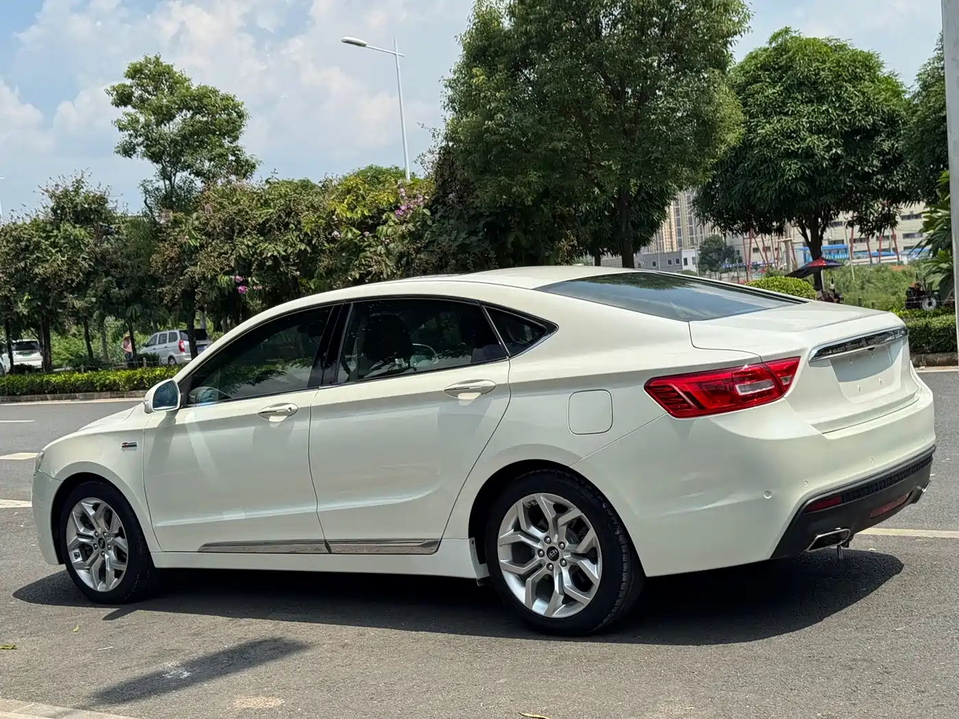 Geely Borui 2015 2015 1.8T Premium