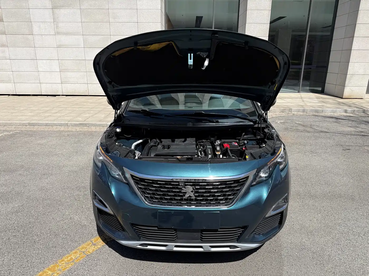Peugeot 5008 2017 380THP 7-Seater Luxury GT Edition фото 17