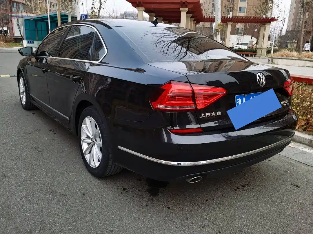 Volkswagen Passat 2017 330TSI DSG Prestige фото 4