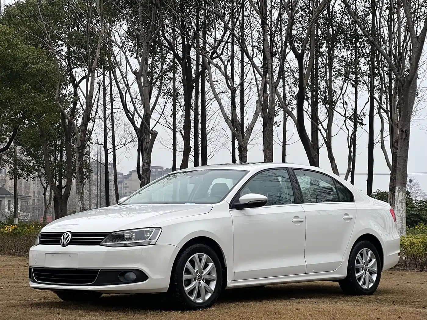 Volkswagen Sagitar 2012 1.6L Automatic Comfort Type