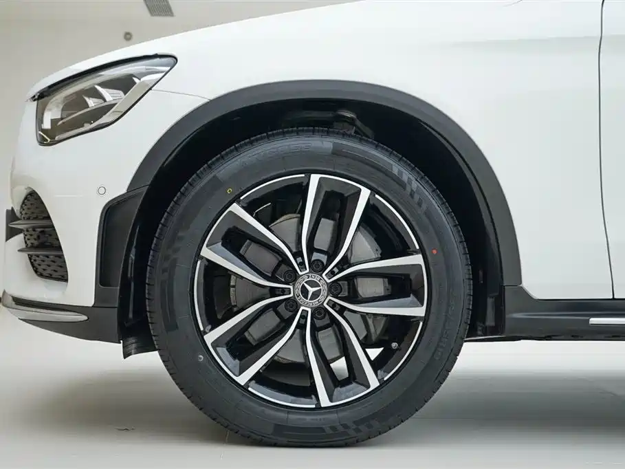 Mercedes-Benz GLC 2020 GLC 300 L 4MATIC Dynamic фото 15