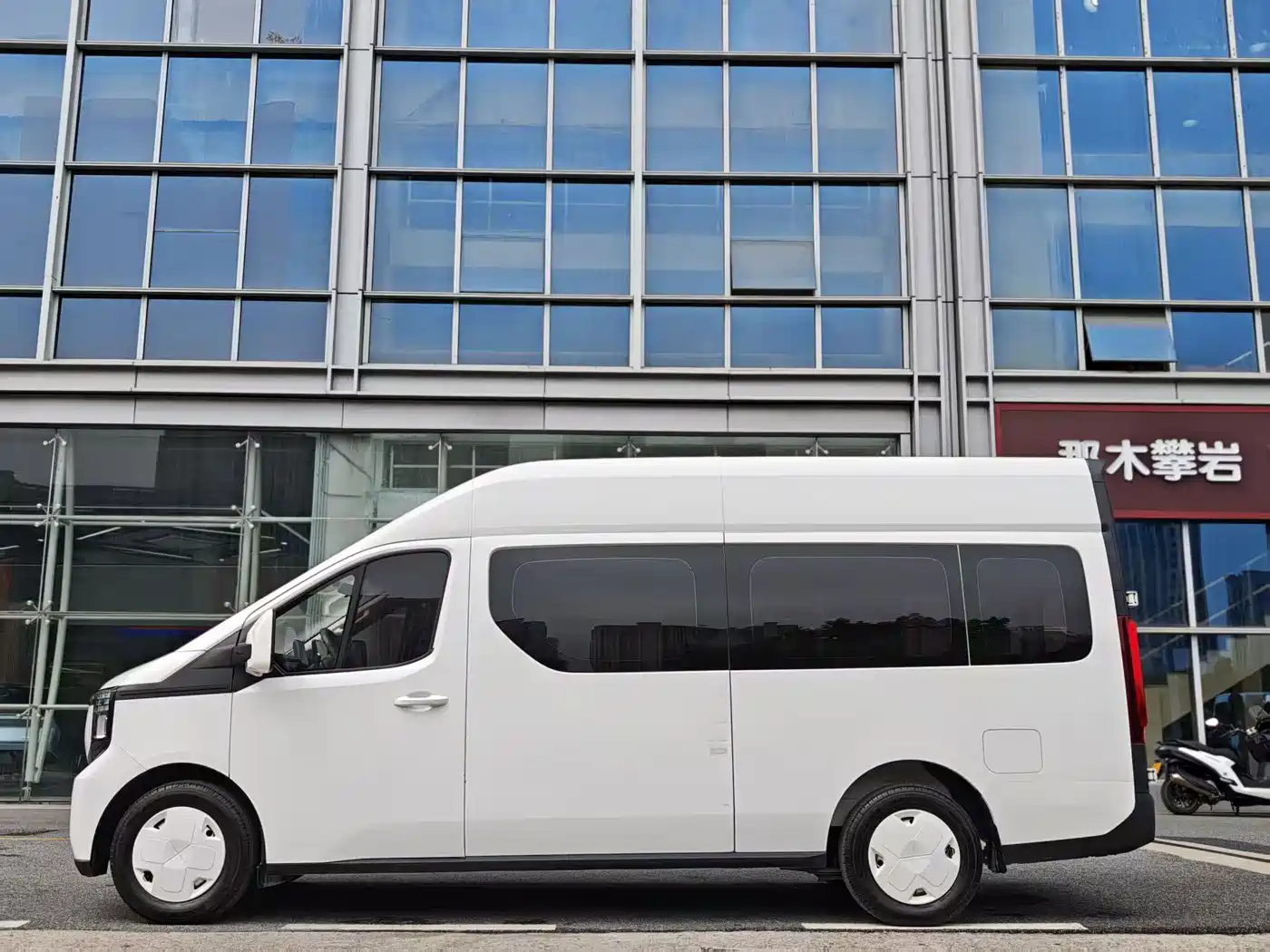 Changan Kaicheng V919 2025 2025 Express Cabin CATL 88kWh Long Wheelbase High Roof Elite 6-seater