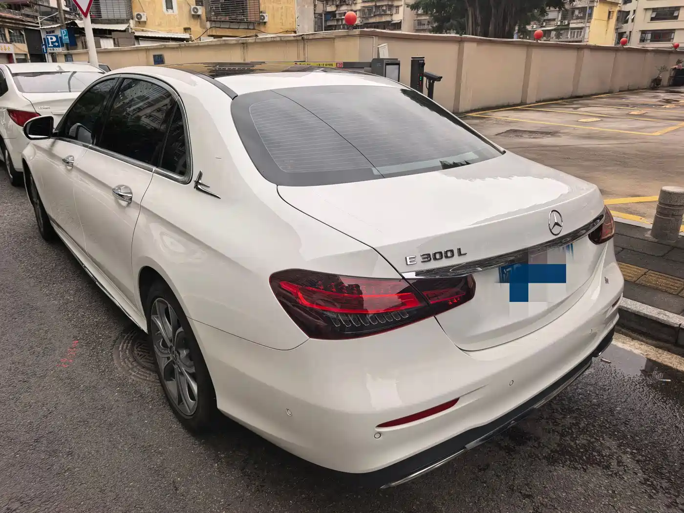 Mercedes-Benz E-Class 2021 E 300 L Sport Fashion фото 4