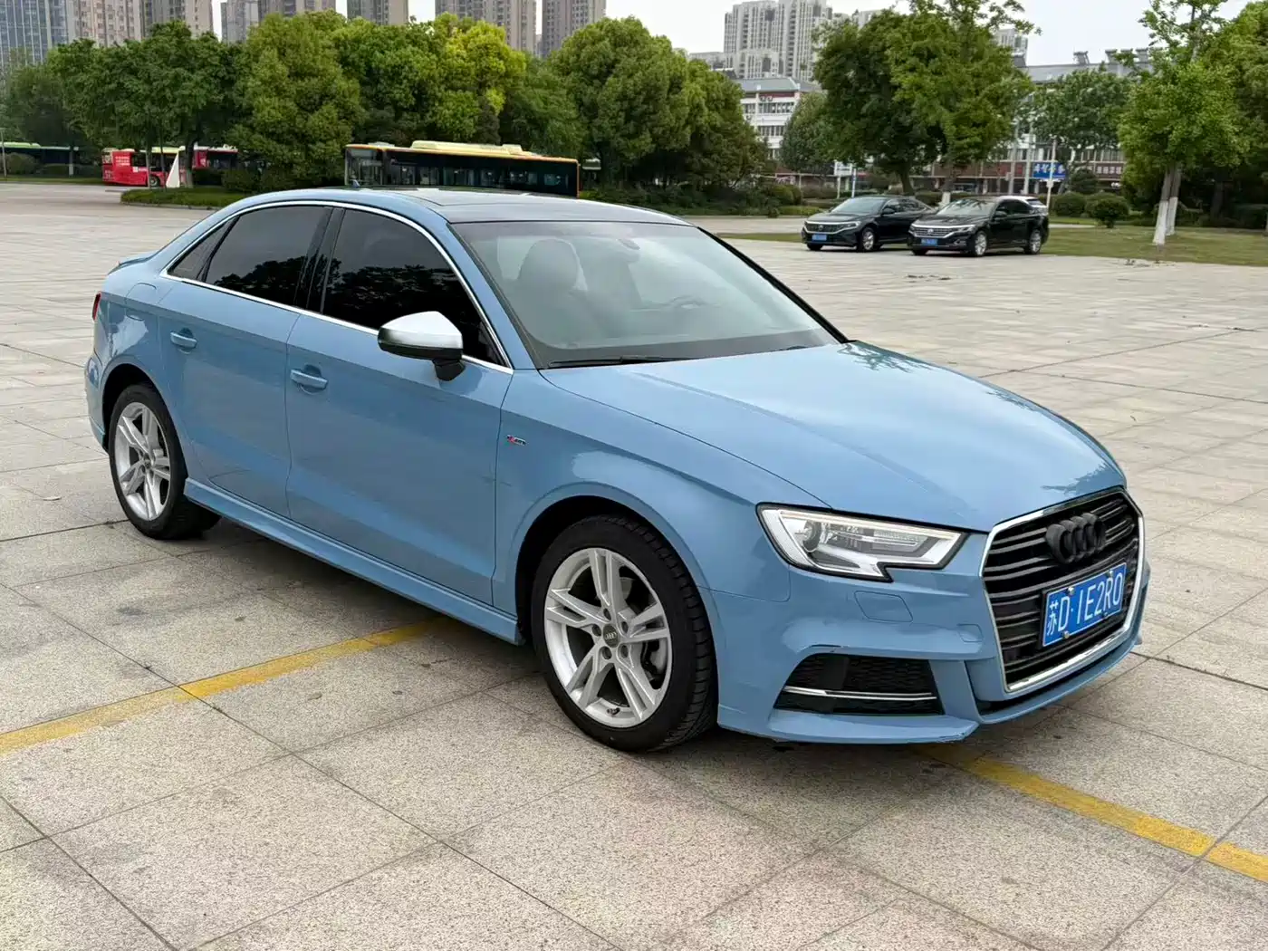 Audi A3 2018 30th Anniversary Limousine 35 TFSI Fashion