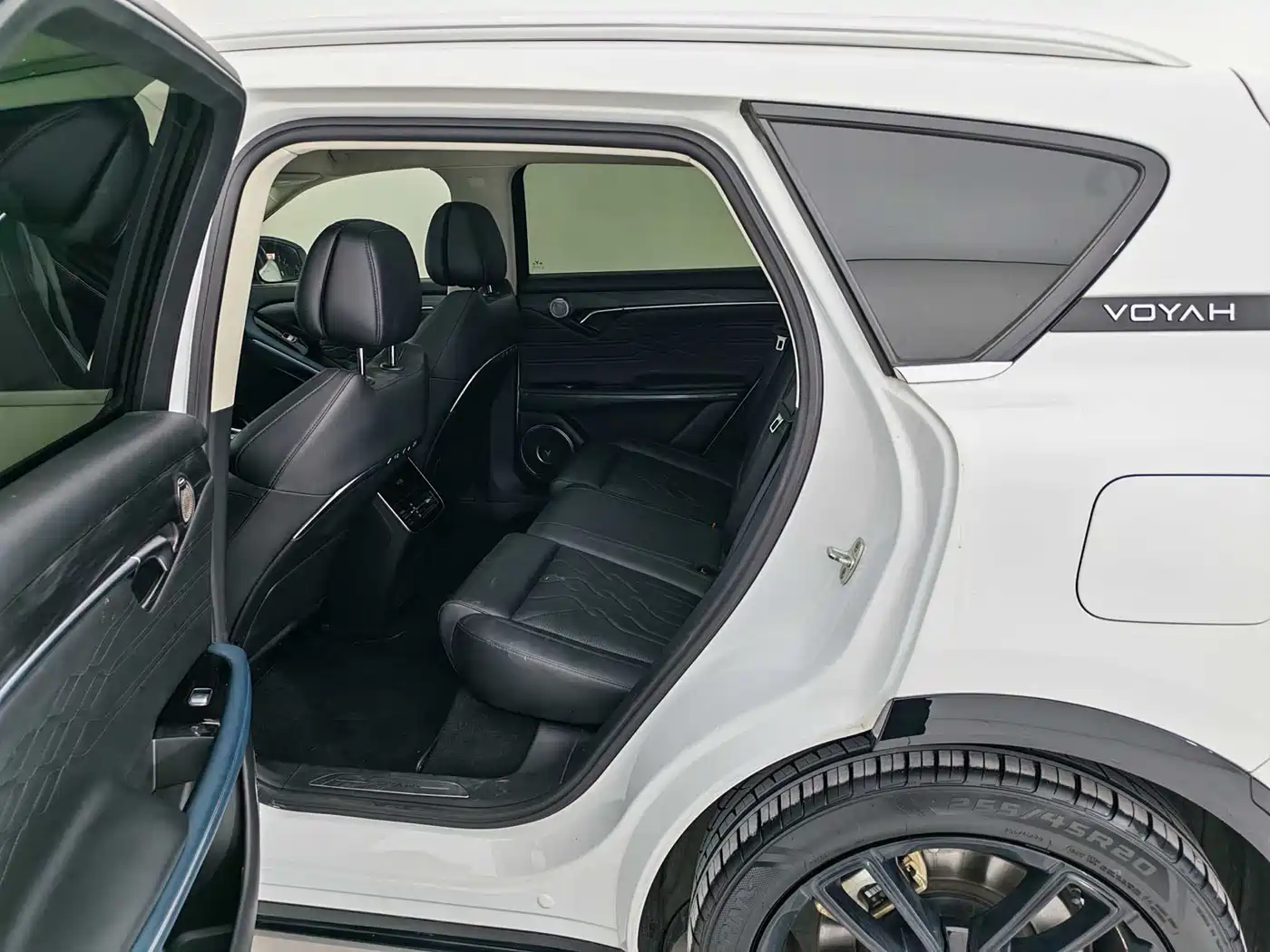 Voyah Auto VOYAH FREE 2024 Ultra Long Range Intelligent Driving Edition фото 8