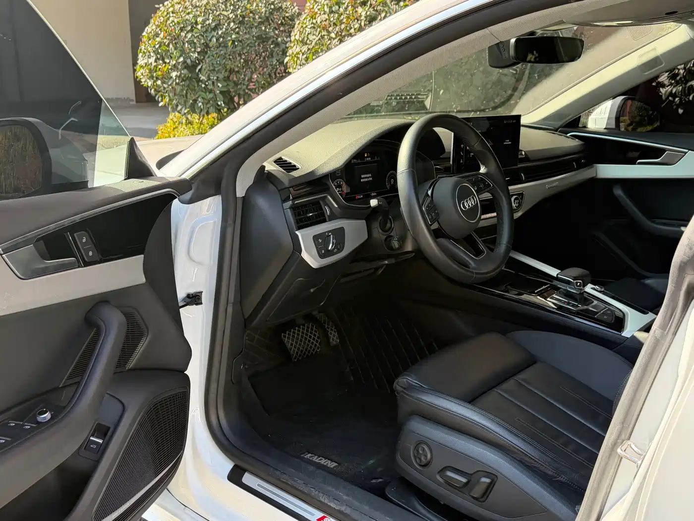 Audi A5 (Import) 2023 Sportback 40 TFSI quattro Luxury Dynamic фото 4