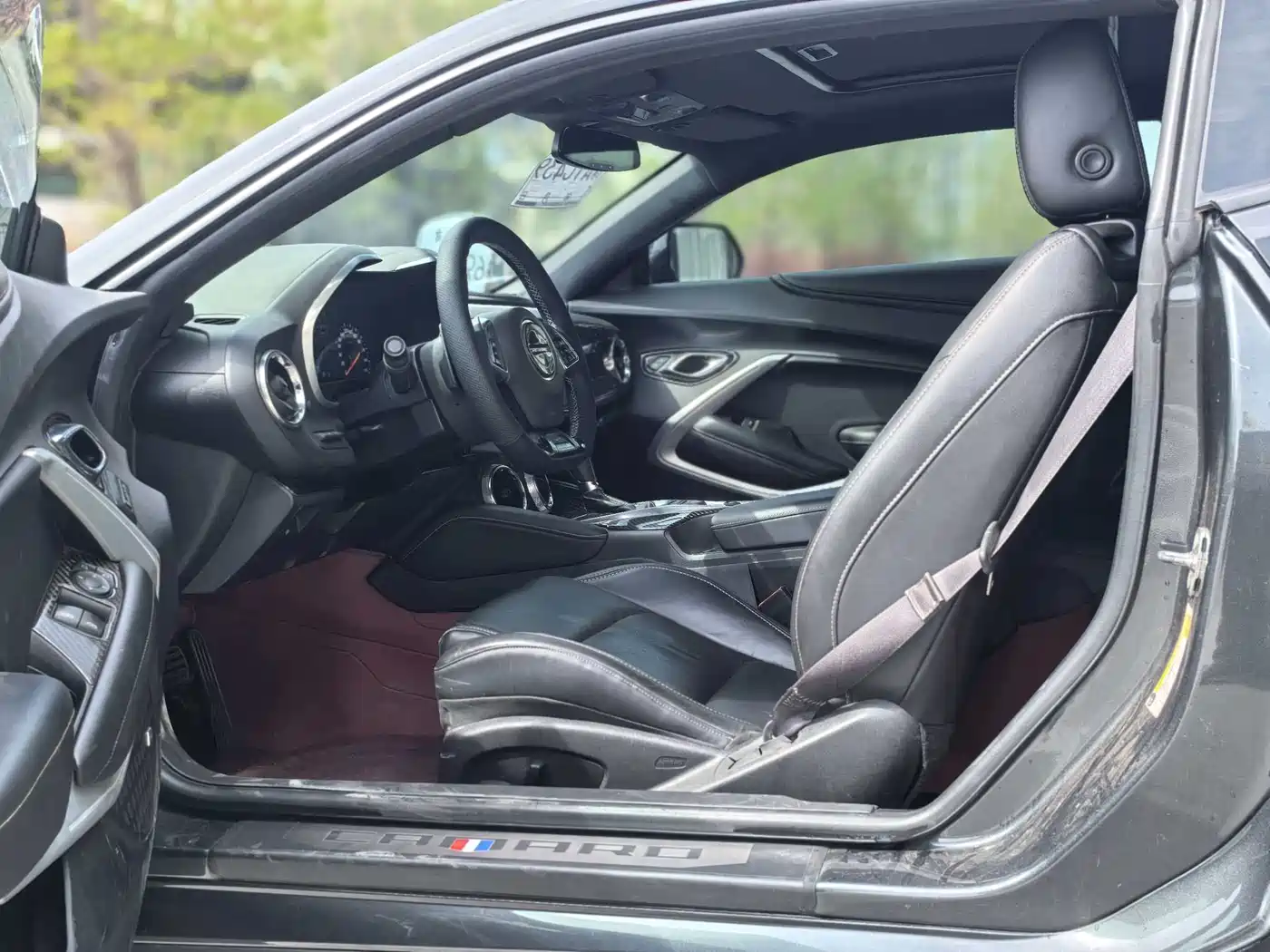 Chevrolet Camaro 2017 2.0T RS фото 4