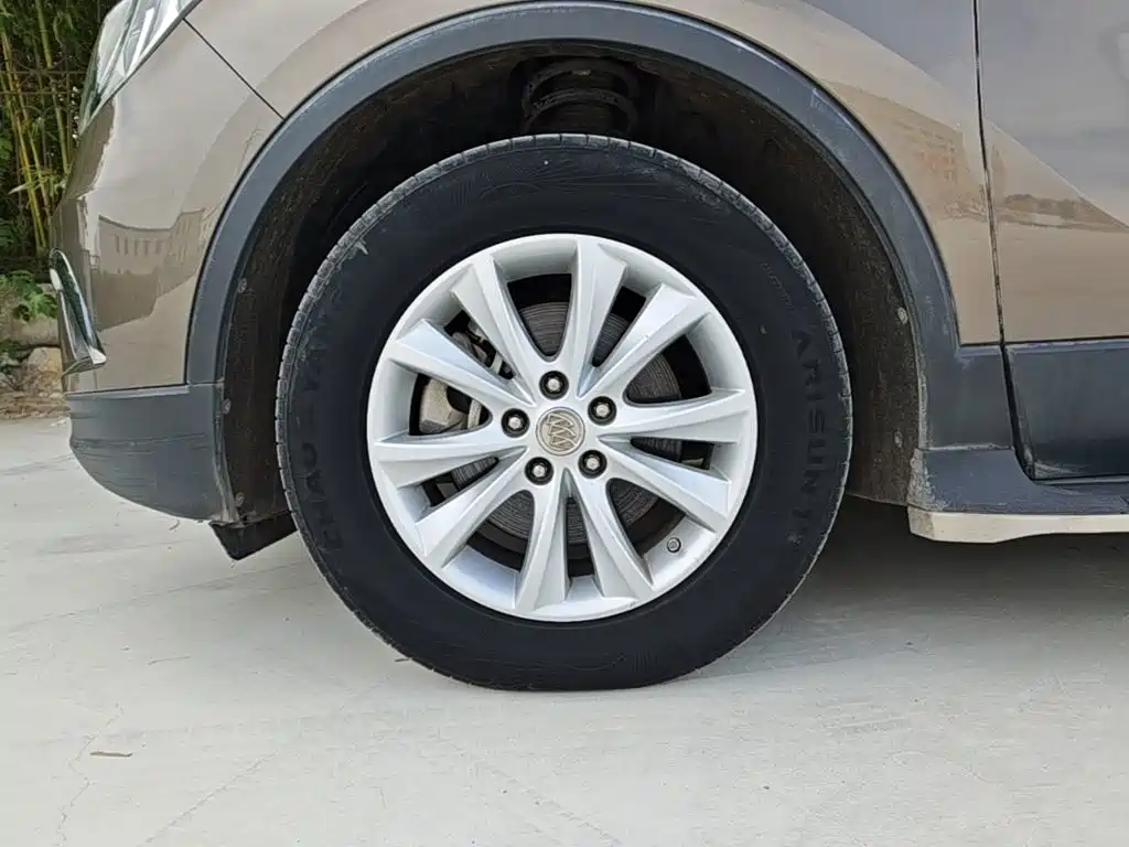 Фото 23 - Buick Envision Plus