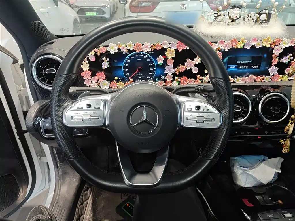 Mercedes-Benz A-Class 2020 A 180 L Sport Sedan фото 7