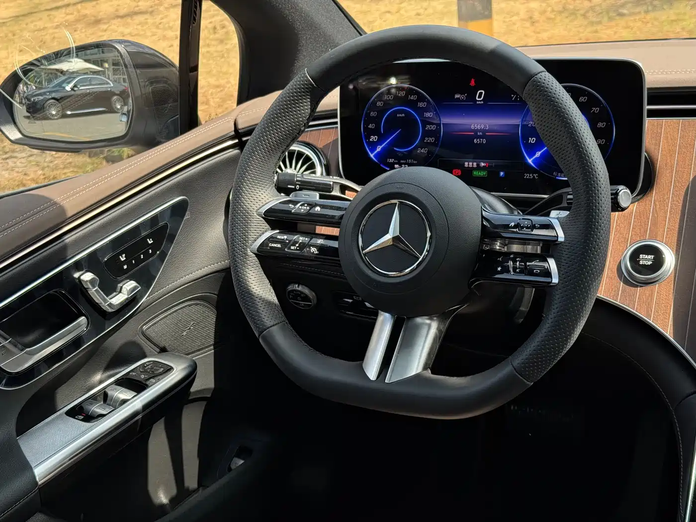 Mercedes-Benz EQE 2025 2025 500 4MATIC Pioneer
