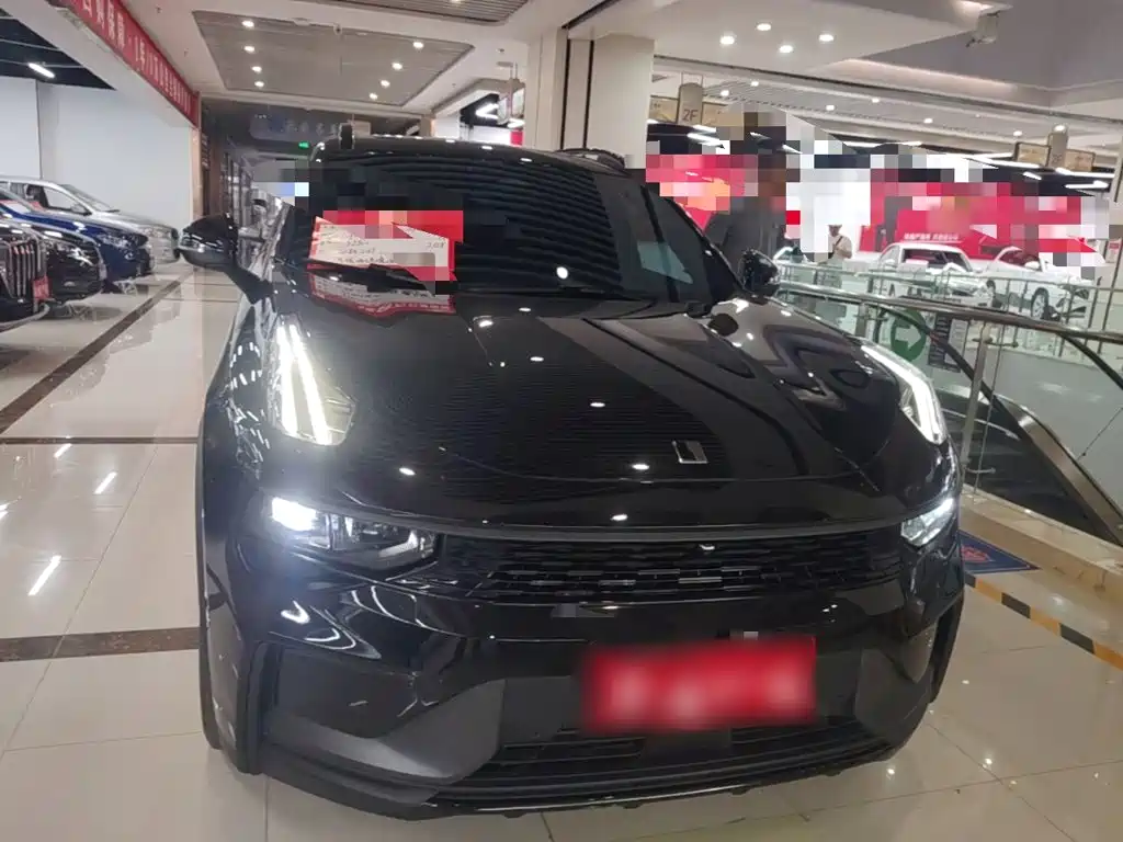 Lynk & Co 01 2024 2023 2.0TD 4WD Dark Night Edition