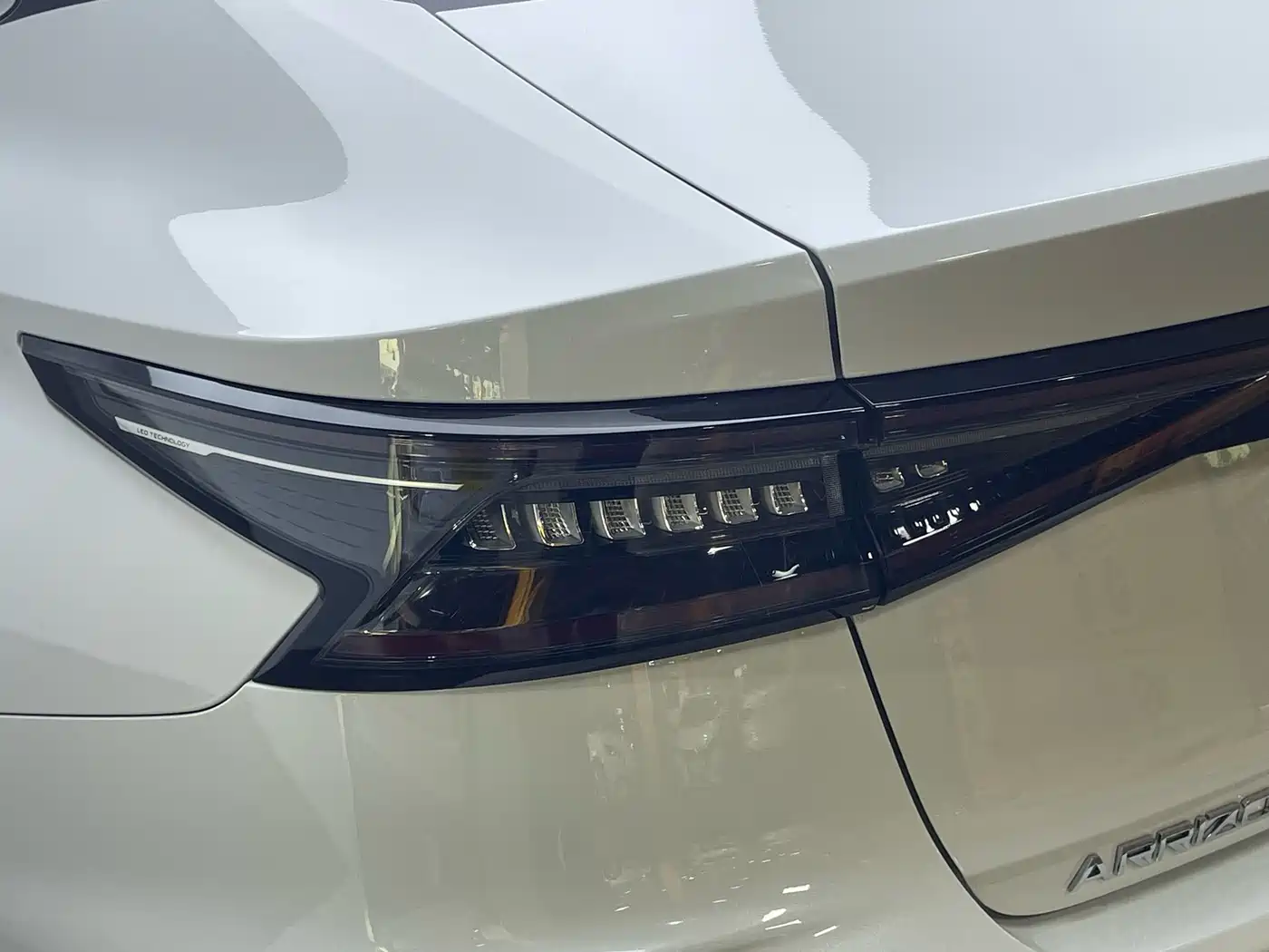 Chery Arrizo 8 2025 2024 1.6T DCT Wise