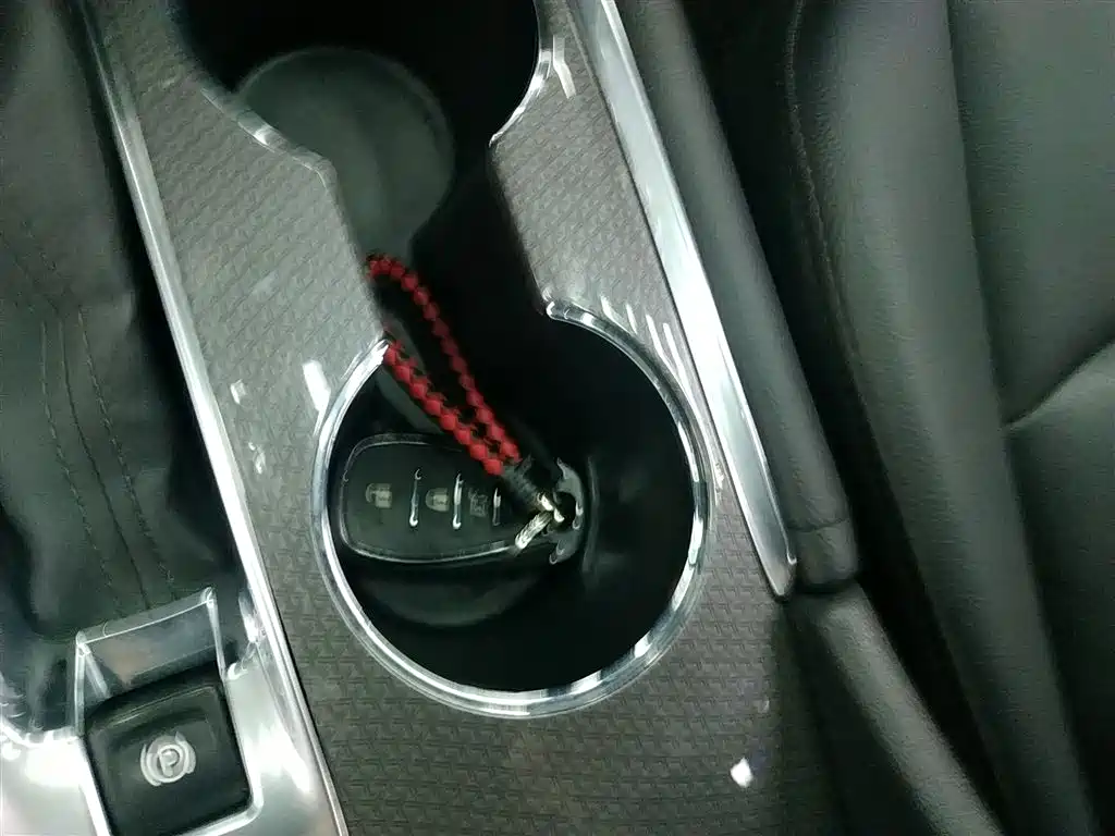 Chevrolet Malibu XL 2018 530T Auto RuiChi Edition фото 9