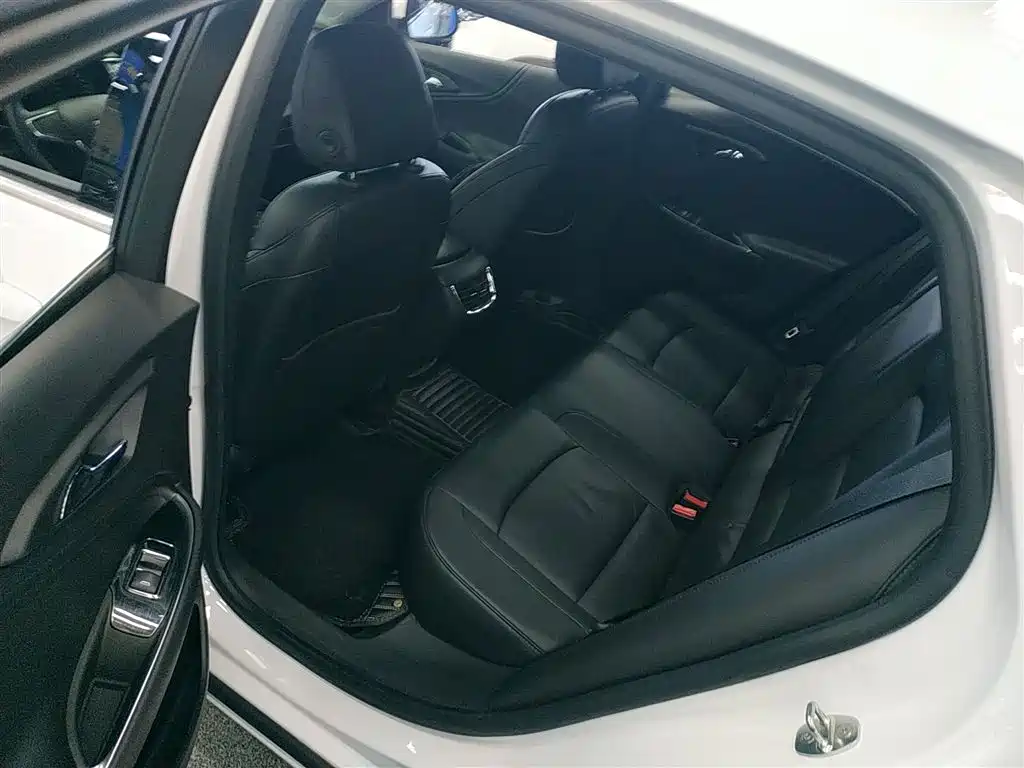 Chevrolet Malibu XL 2018 530T Auto RuiChi Edition фото 17