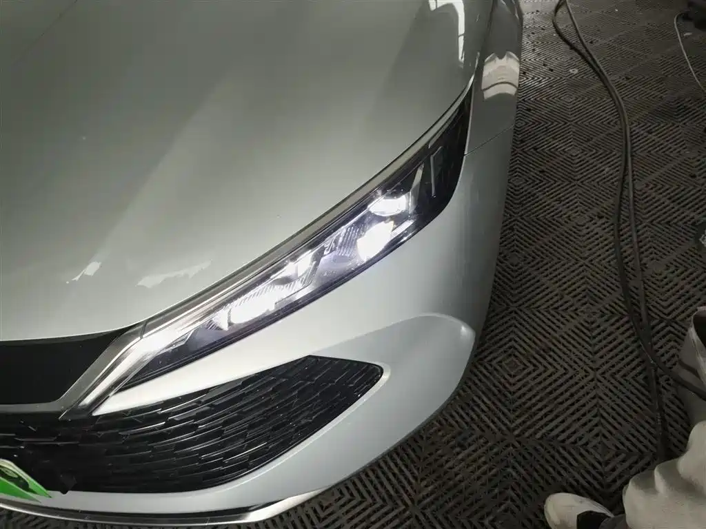 BYD Qin L 2024 DM-i 80KM Leading Edition фото 24