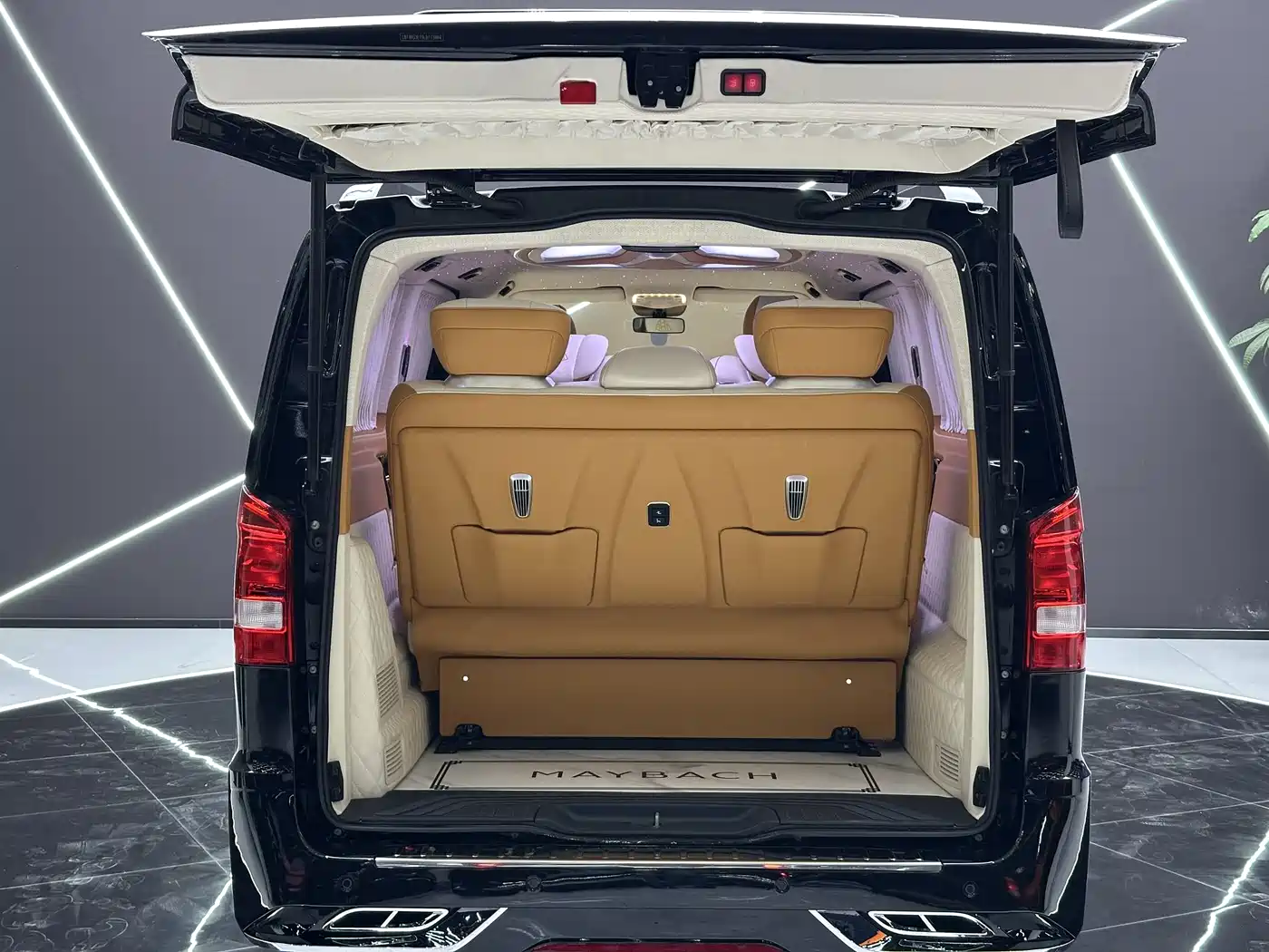 Mercedes-Benz Vito 2021 2.0T Business Edition 7-seater фото 26