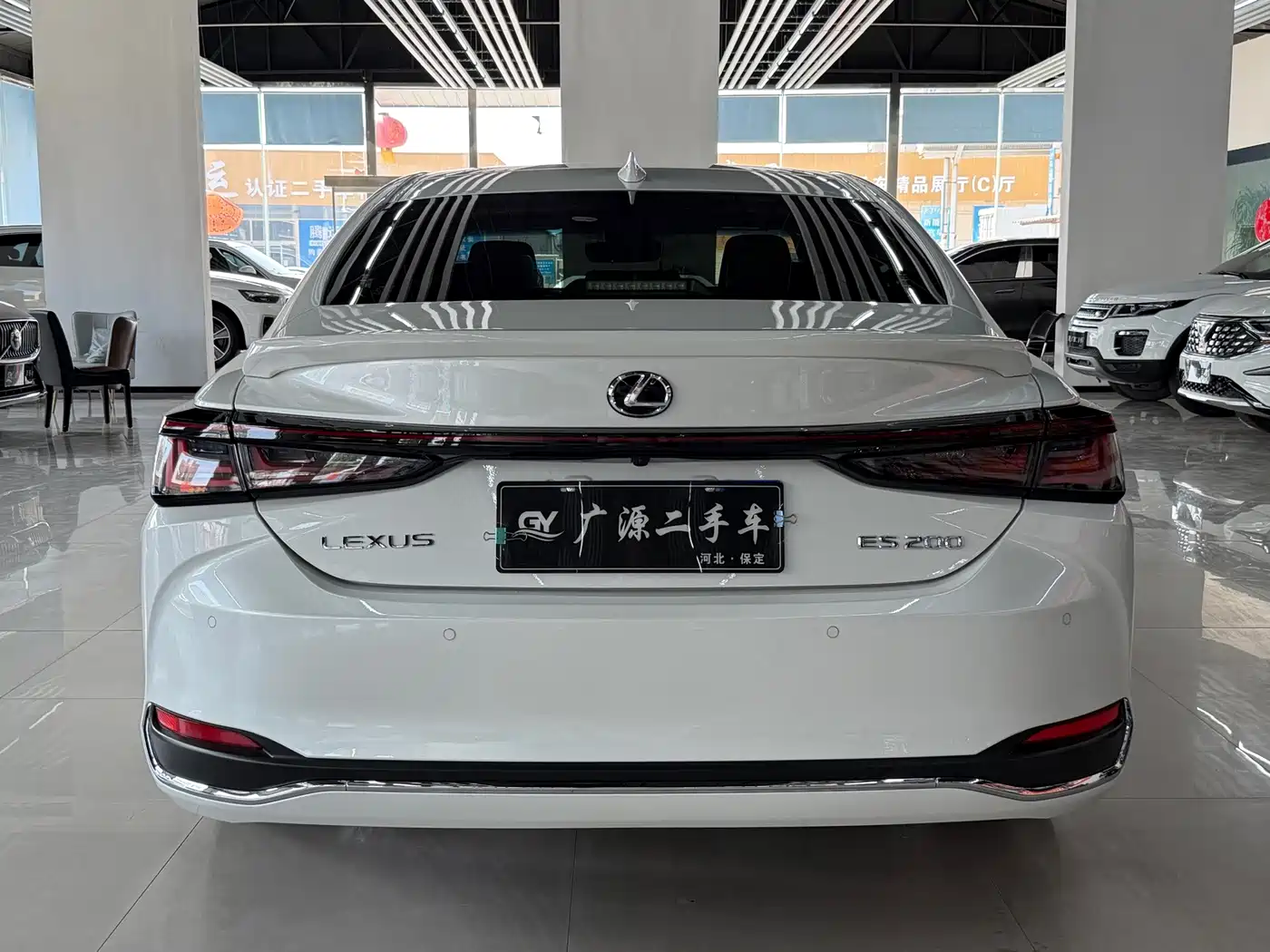 Lexus ES 2025 2025 200 Ultimate Edition