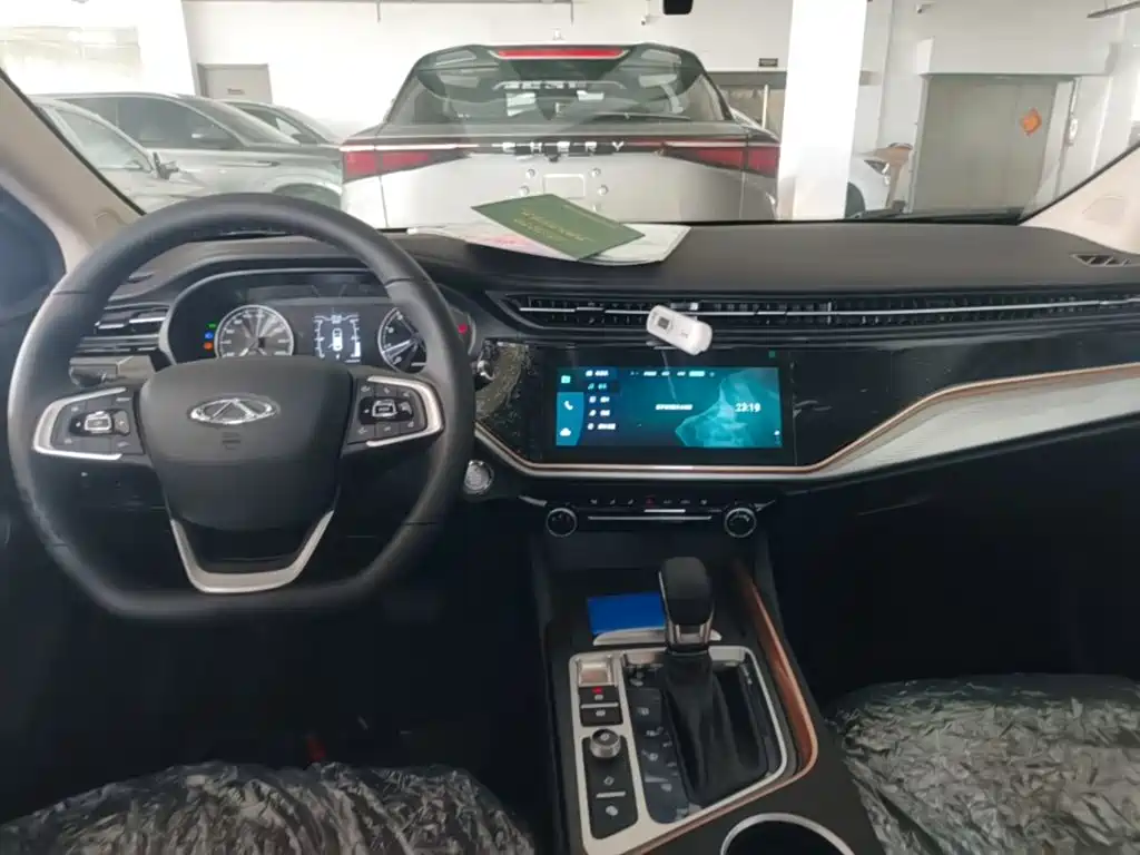 Photo 10 - Chery Arrizo 5 PLUS