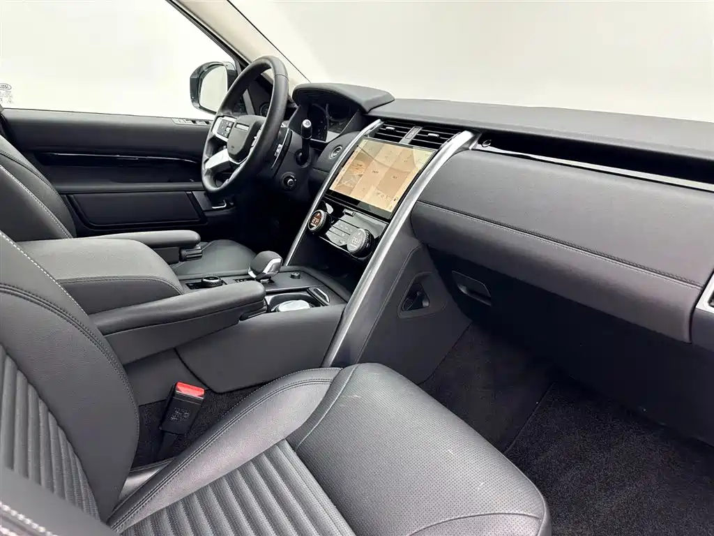 Land Rover Discovery 2023 360PS R-Dynamic S фото 17