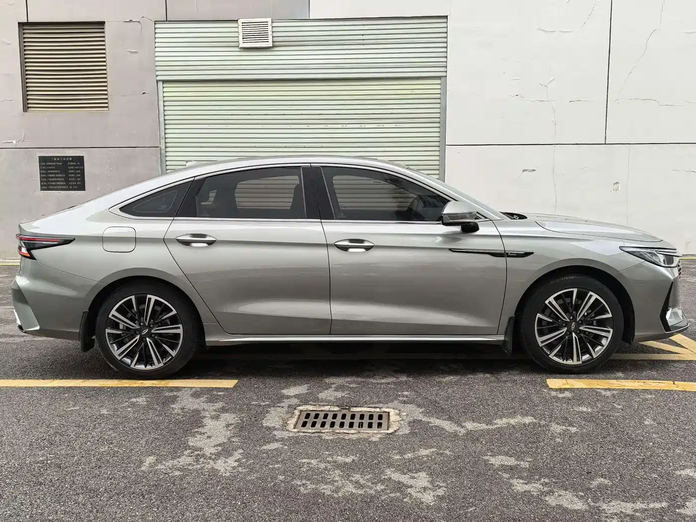 Chery Arrizo 8 2022 2022 1.6T DCT Ya