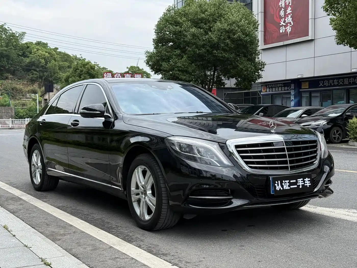 Mercedes-Benz S-Class 2017 S 320 L Luxury фото 3