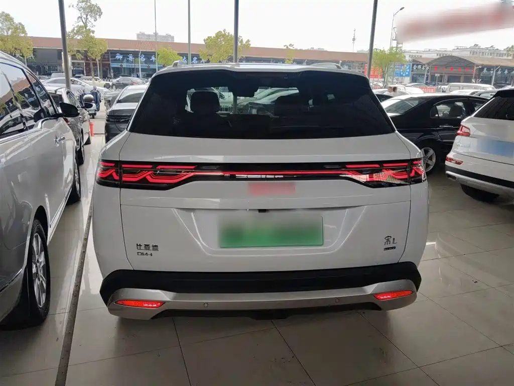 BYD Song L DM-i 2025 Smart Drive Edition 112km Surpassing фото 6