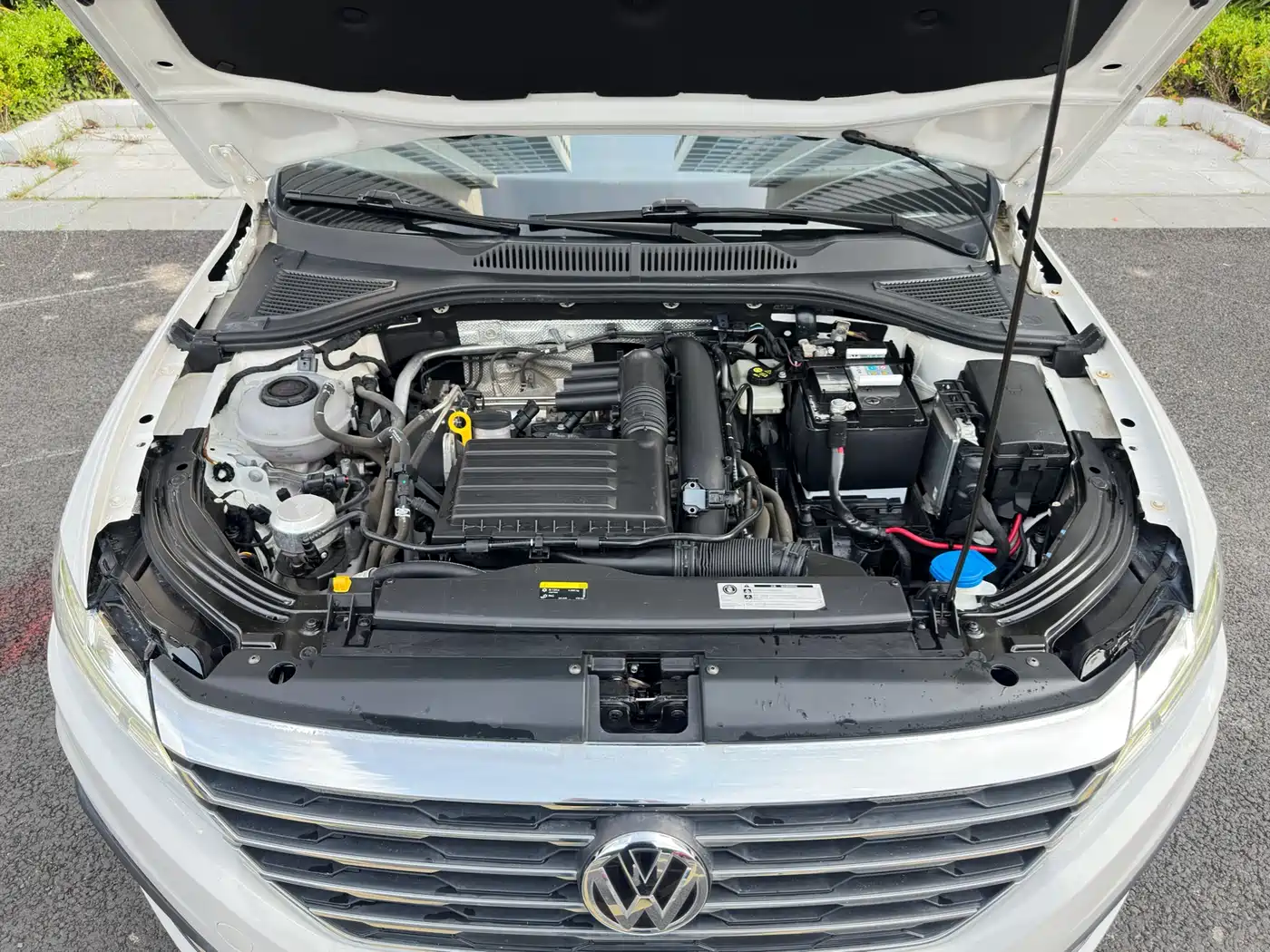 Volkswagen Lavida 2018 Hatchback 200TSI DSG Comfort Edition China V фото 24